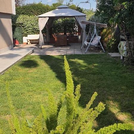 La Casa Di Barry Bed & Breakfast Pozzuoli Dış mekan fotoğraf