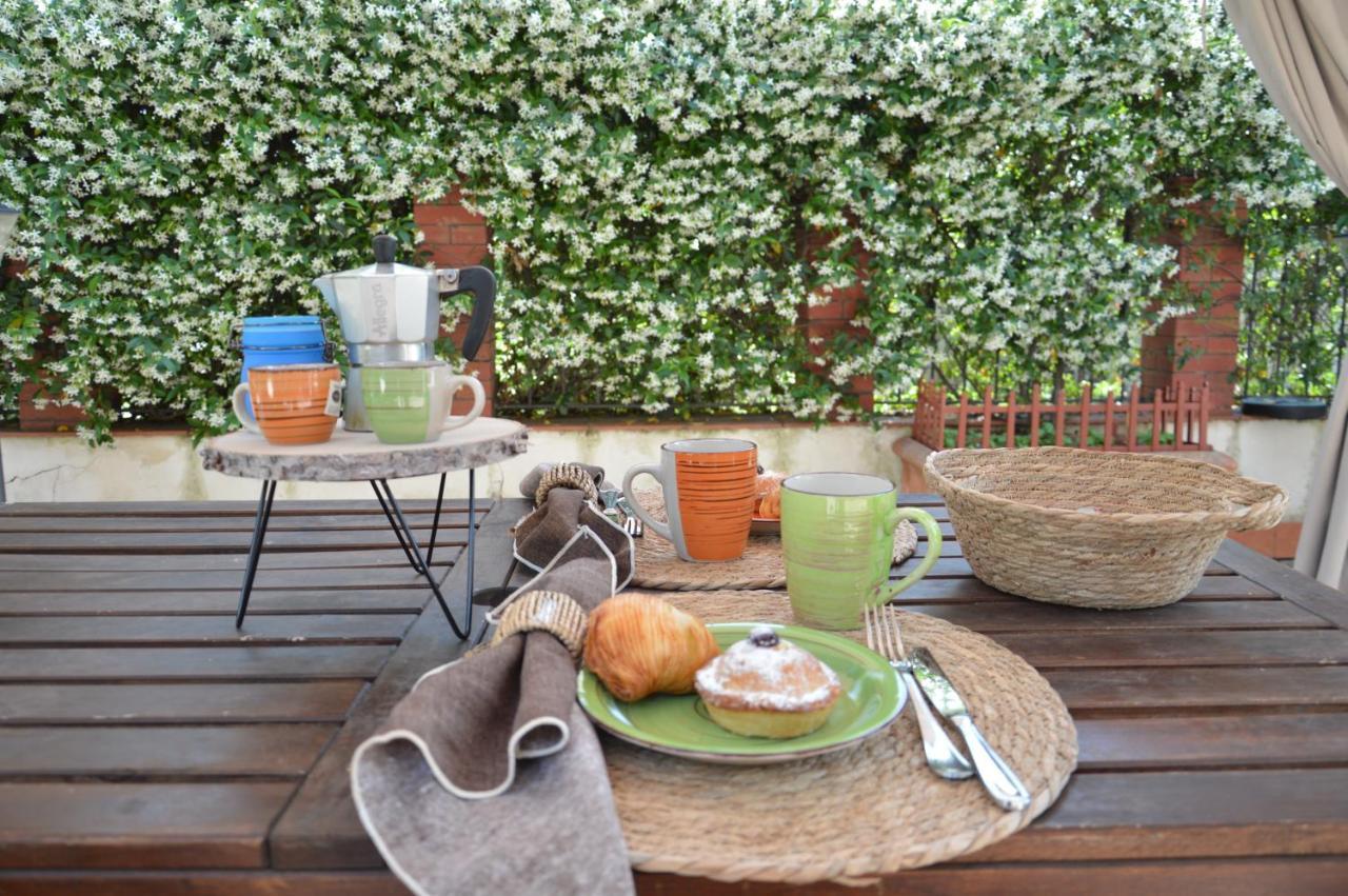 La Casa Di Barry Bed & Breakfast Pozzuoli Dış mekan fotoğraf