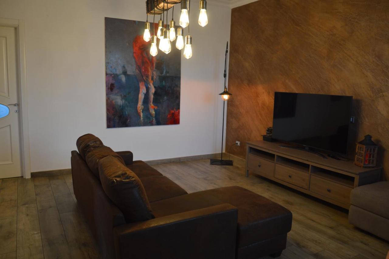 La Casa Di Barry Bed & Breakfast Pozzuoli Dış mekan fotoğraf