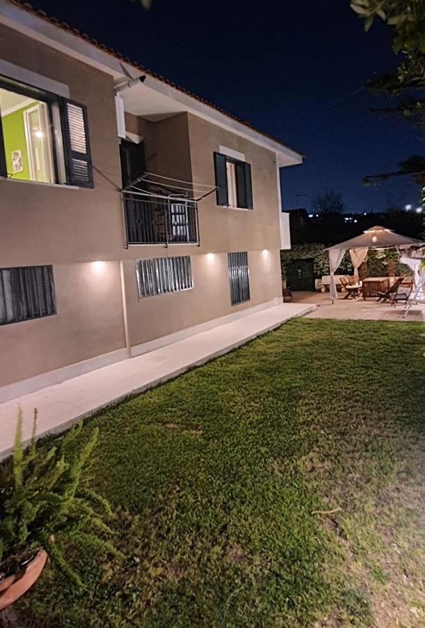 La Casa Di Barry Bed & Breakfast Pozzuoli Dış mekan fotoğraf
